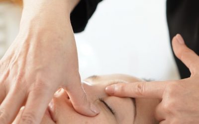 La importancia del masaje y automasaje facial